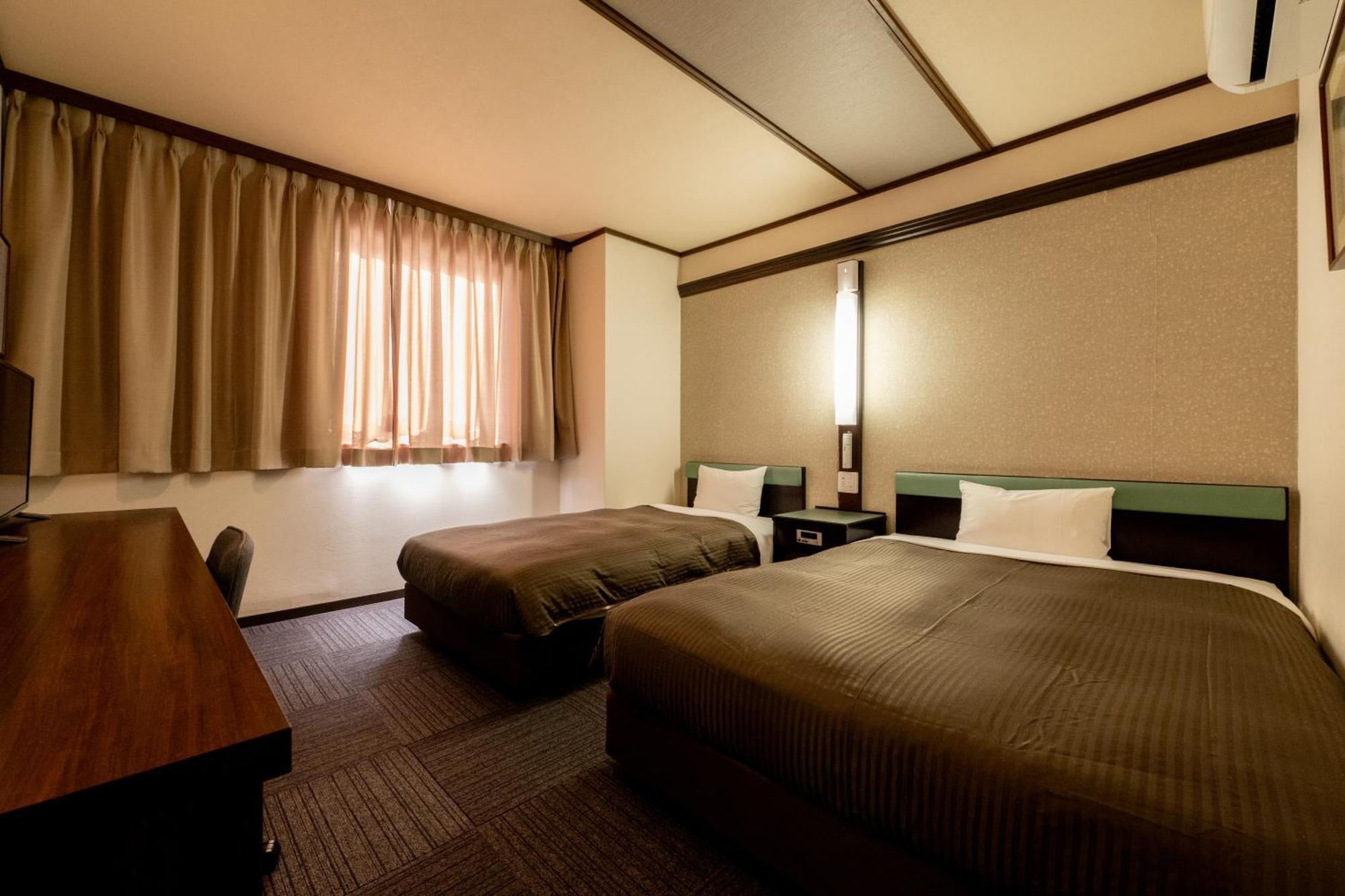 Hotel Matsumoto Yorozuya Exterior photo